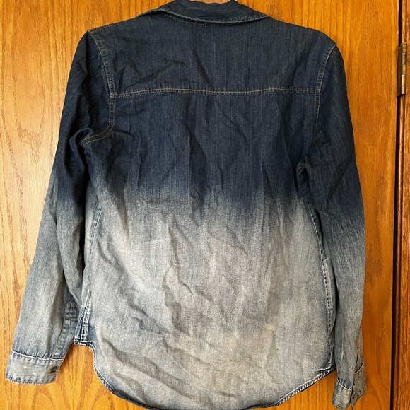 Ombré Chambray Button Down with Embroidery | Size M - Picture 3 of 4